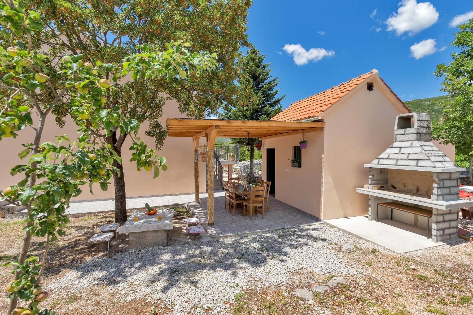 Holiday Home Danica Ozici Exterior photo